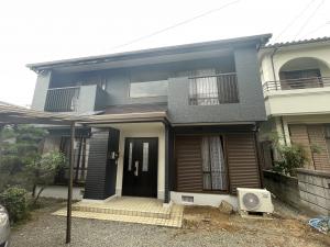 淡路市N様邸　ガラリと印象が変わり、シックな感じの外観に仕上がりました！